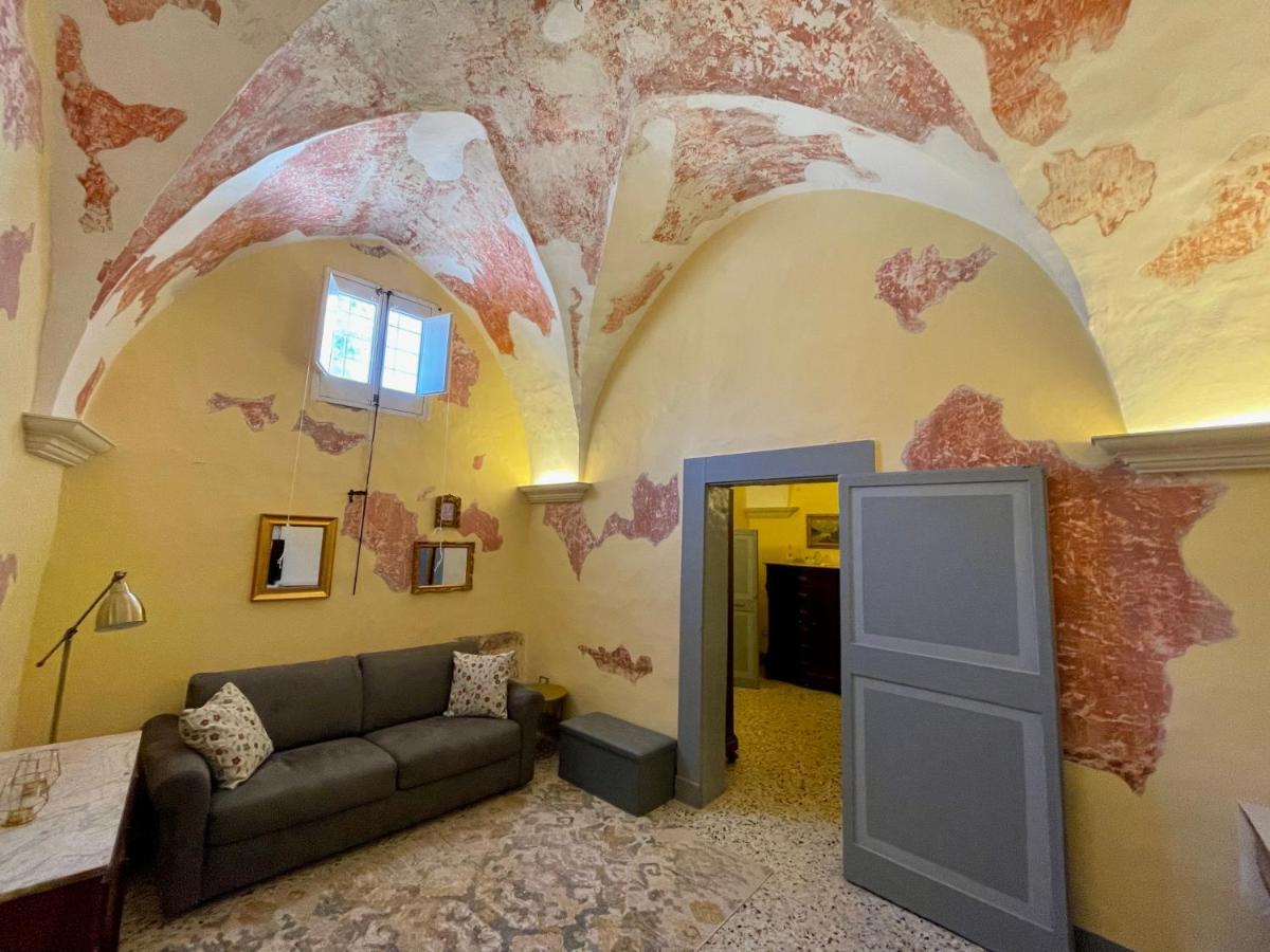 Bed and Breakfast Palazzo De Carlo E Il Parco Dei 7 Pozzi Лечче Экстерьер фото