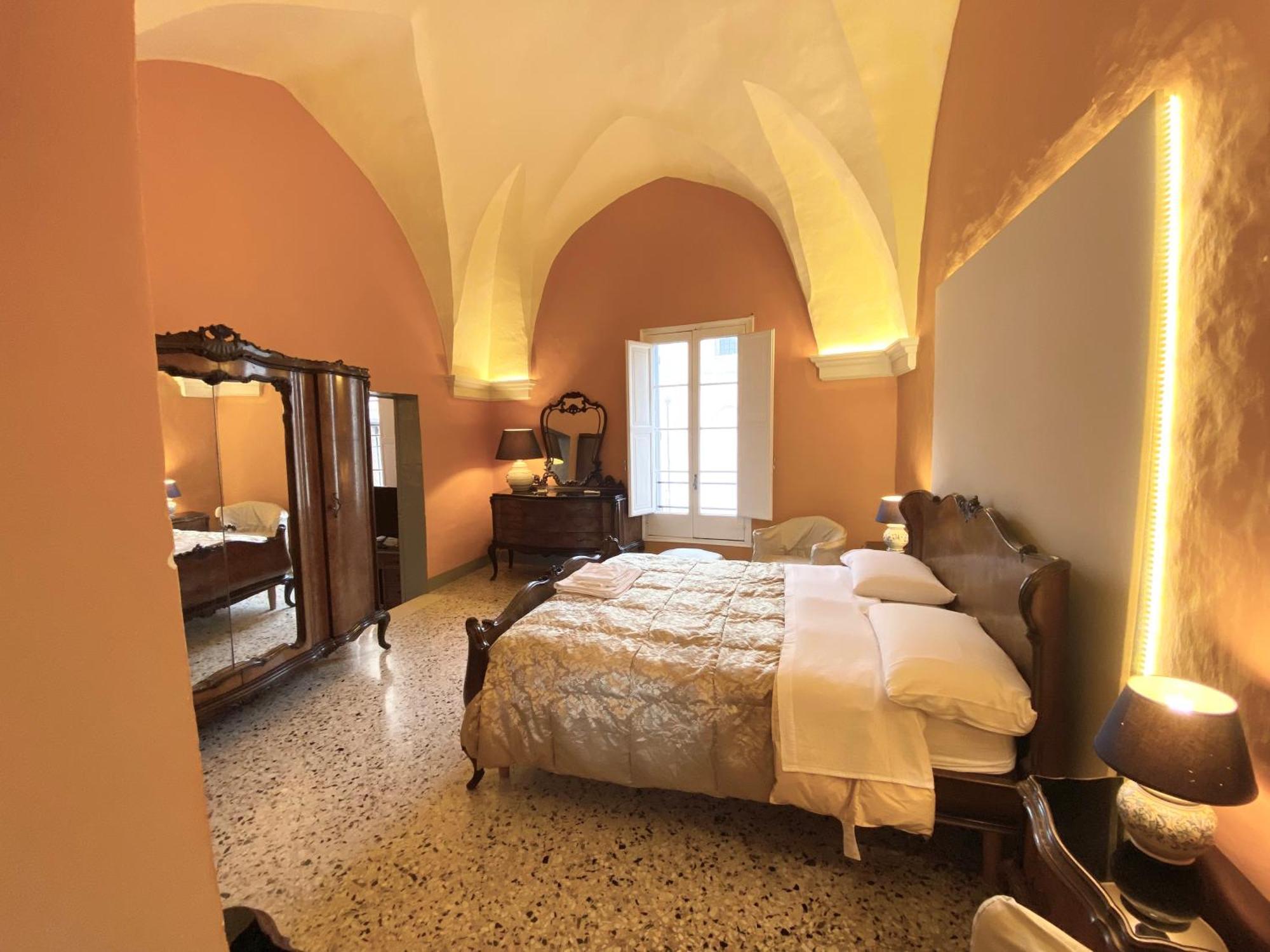 Bed and Breakfast Palazzo De Carlo E Il Parco Dei 7 Pozzi Лечче Экстерьер фото