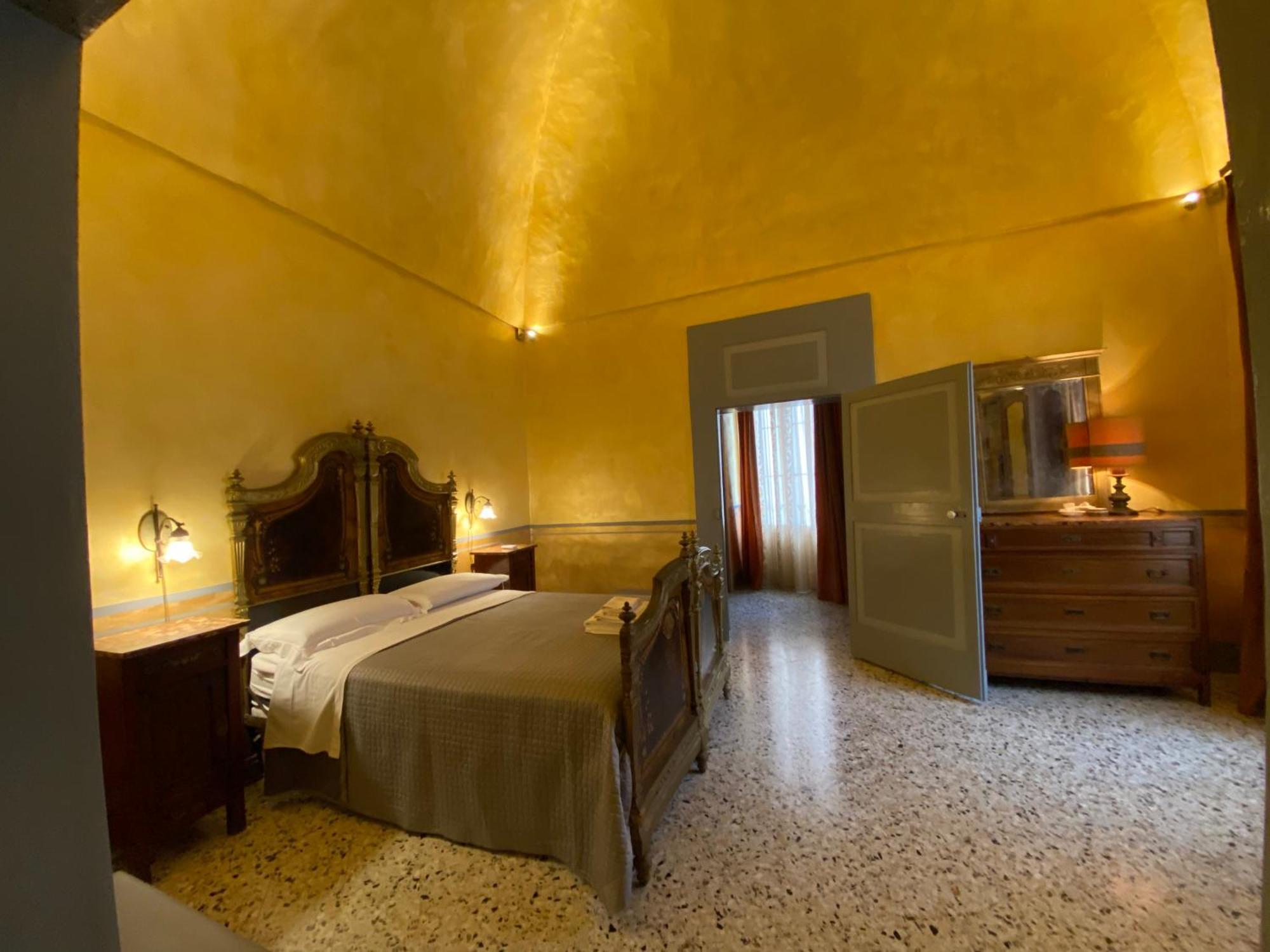 Bed and Breakfast Palazzo De Carlo E Il Parco Dei 7 Pozzi Лечче Экстерьер фото
